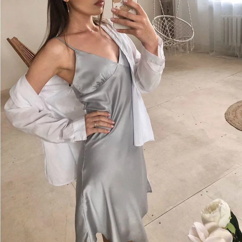 Women Sexy Deep V Neck Satin Dresses Spaghetti Strap Pajamas Party Dress 2021 Elegant Solid Color Female Dress Homewear
Women Sexy Deep V Neck Satin Dresses Spaghetti Strap Pajamas Party Dress 2021 Elegant Solid Color Female Dress Homewear
