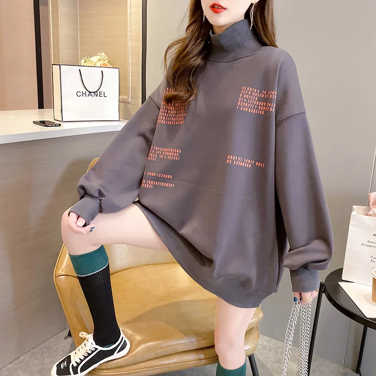 

Новая зимняя одежда в Корейском стиле, модная очень популярная водолазка CEC с буквенным принтом, свободный бархатный утепленный свитер для ...