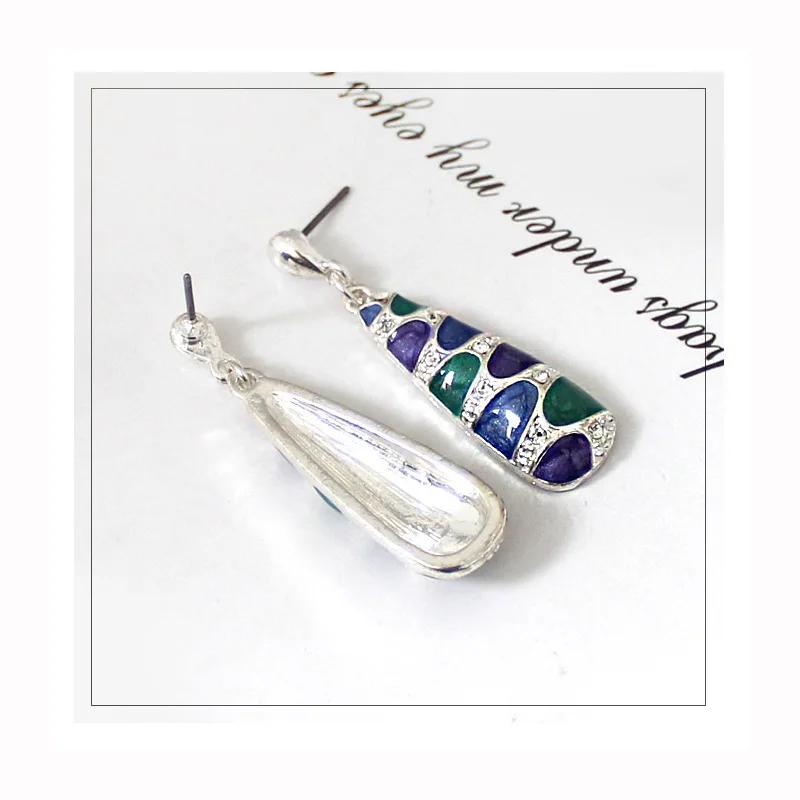 2019 New Women's Fashion Blue Purple Glaze Stud Earring For Girl Lady Women Freeshipping Wholesale ZB70
2019 New Women's Fashion Blue Purple Glaze Stud Earring For Girl Lady Women Freeshipping Wholesale ZB70