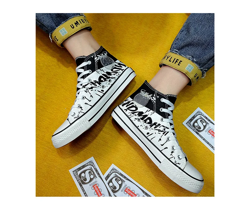 hot sale men's canvas shoes fashion graffiti letters casual shoes outdoor men running shoes high-top street men's sports shoes
hot sale men's canvas shoes fashion graffiti letters casual shoes outdoor men running shoes high-top street men's sports shoes