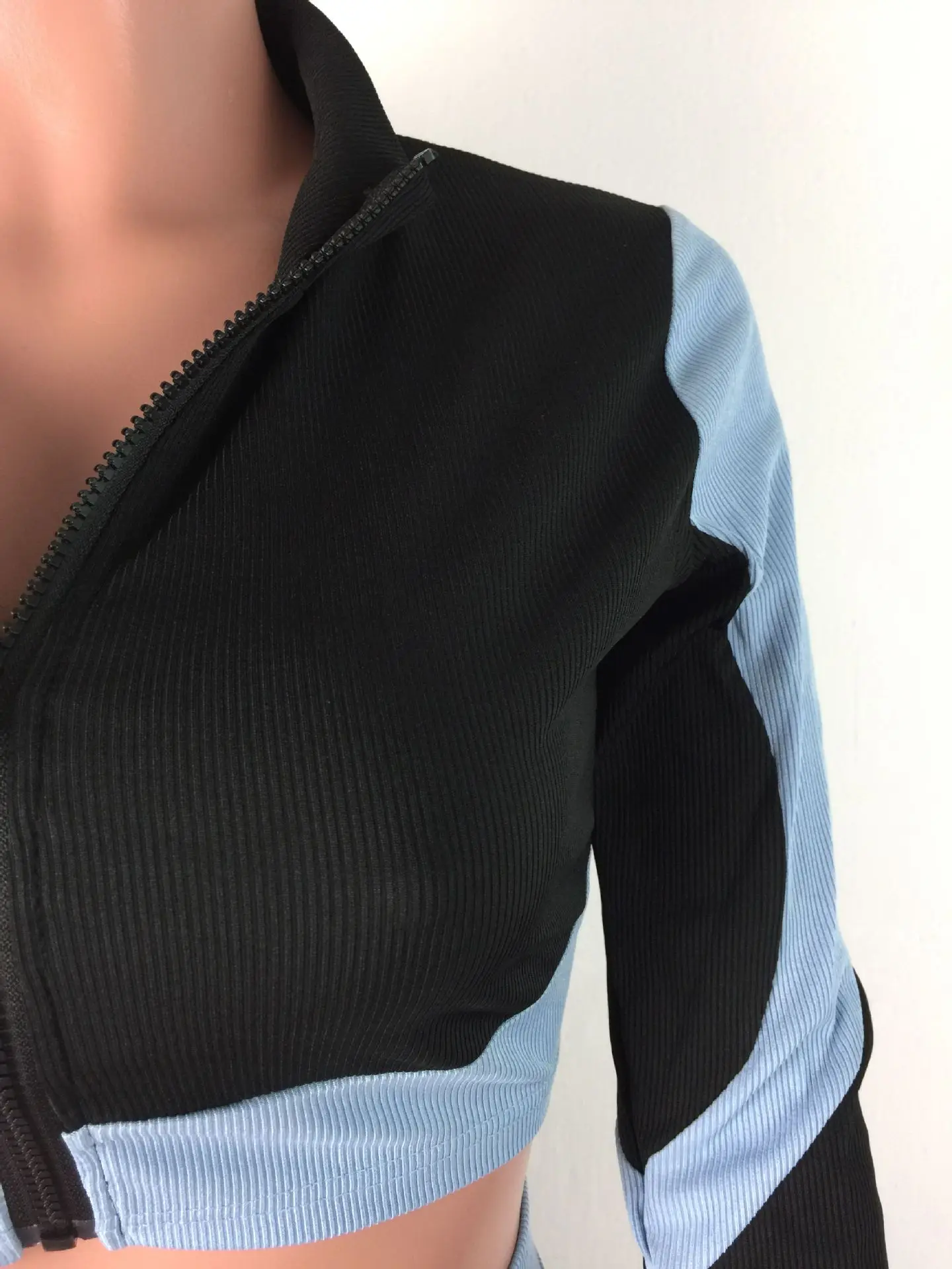 HAOOHU Sexy Patchwork Two Piece Set Long Sleeve Zip Crop Top+fitness Pants Tracksuit Women Fall Clothing Club Outfits
HAOOHU Sexy Patchwork Two Piece Set Long Sleeve Zip Crop Top+fitness Pants Tracksuit Women Fall Clothing Club Outfits