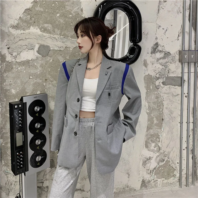 Women's Autumn Coat Blazer Korean Streetwear Style Chic Suit Personality Pacthwork Color Designs Female Suit Jacket Fashion 2021
Women's Autumn Coat Blazer Korean Streetwear Style Chic Suit Personality Pacthwork Color Designs Female Suit Jacket Fashion 2021
