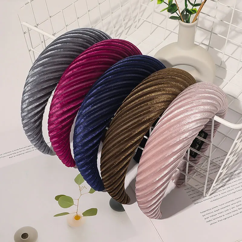 Wide Brimmed Head Hoop Wrinkled Striped Velvet Hairhoop Sponge Headband Solid Color Thicken Padded Hairbands Hair Accessories
Wide Brimmed Head Hoop Wrinkled Striped Velvet Hairhoop Sponge Headband Solid Color Thicken Padded Hairbands Hair Accessories