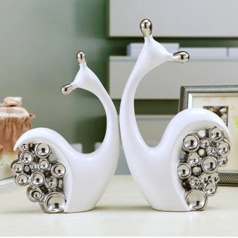 2020 European-style creative ceramic snail crafts, animal statue artwork, home office restaurant table decorations
2020 European-style creative ceramic snail crafts, animal statue artwork, home office restaurant table decorations