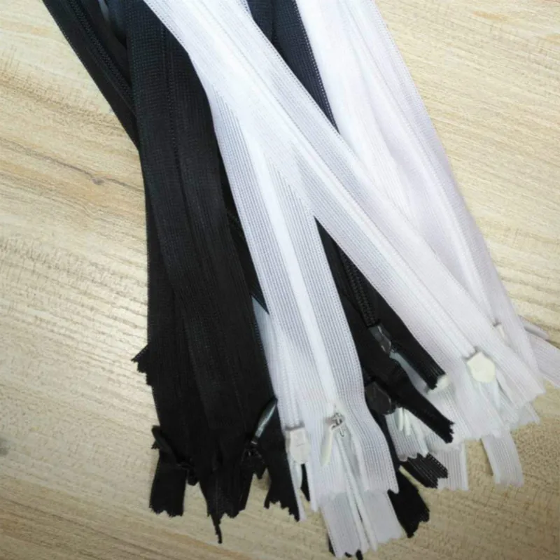 50 PCS/LOT Cheap Invisible Lace Zipper 25cm WHITE/black CLOSE END FOR DRESS skirt CLOTHES Sewing Accessories 
50 PCS/LOT Cheap Invisible Lace Zipper 25cm WHITE/black CLOSE END FOR DRESS skirt CLOTHES Sewing Accessories