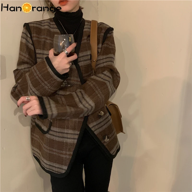 HanOrange Thin Woolen Suit Coat Women KPOP Fashion Autumn Spring Loose Retro V-neck Plaid Blazer Jacket Female
HanOrange Thin Woolen Suit Coat Women KPOP Fashion Autumn Spring Loose Retro V-neck Plaid Blazer Jacket Female