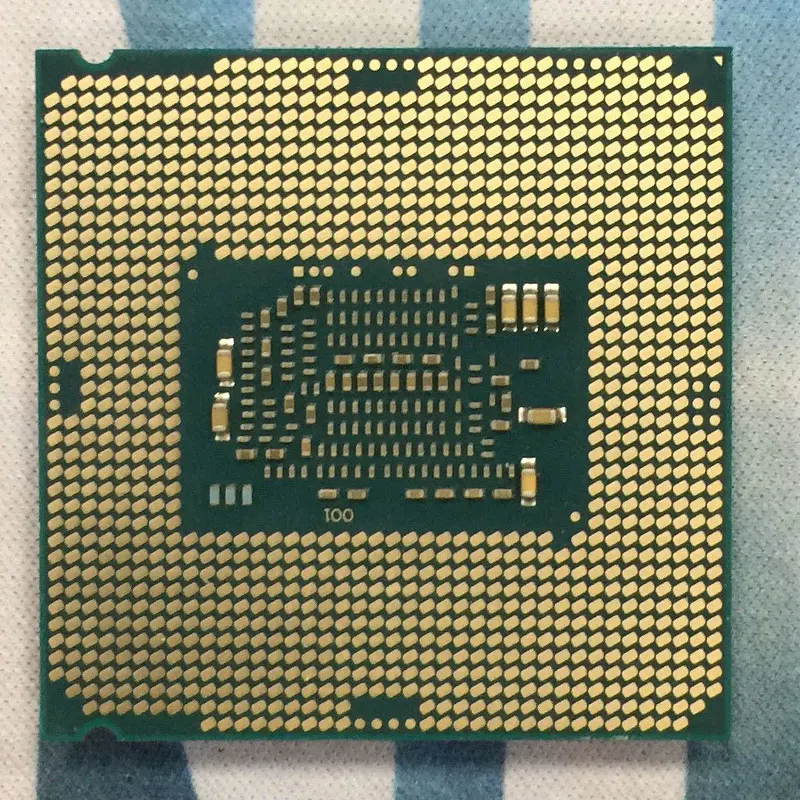 Intel Xeon E3-1220 V5 CPU 3.0GHz 8M 4 Core 4 Threads LGA1151 Processor
Intel Xeon E3-1220 V5 CPU 3.0GHz 8M 4 Core 4 Threads LGA1151 Processor