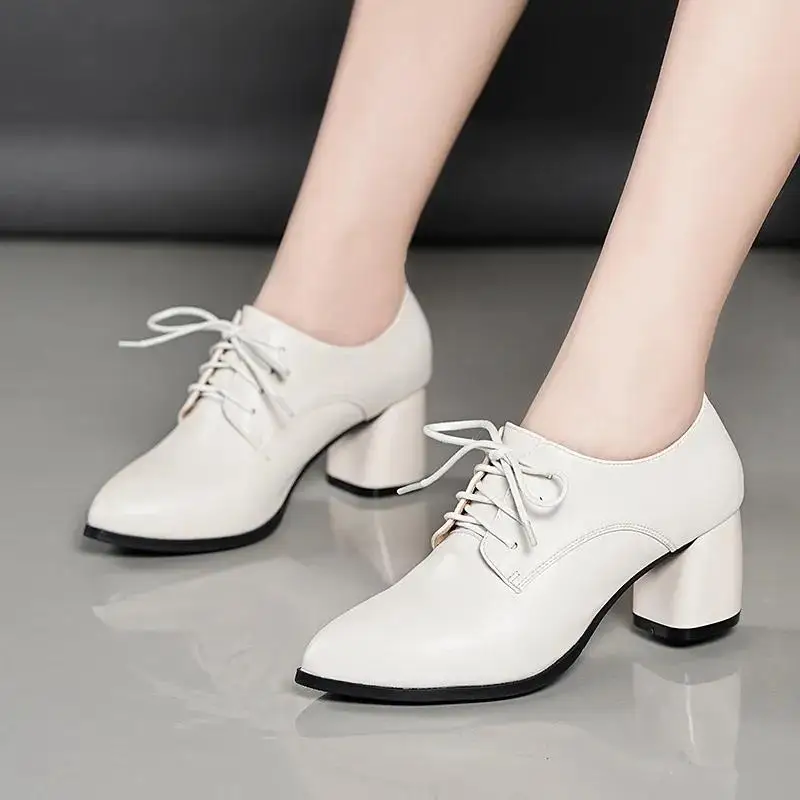 Women Fashion Sweet High Quality Pointed Toe Black Pu Leather Short Ankle Boots Lady Cool Lace Up Shoes Botas Femininas H9291
Women Fashion Sweet High Quality Pointed Toe Black Pu Leather Short Ankle Boots Lady Cool Lace Up Shoes Botas Femininas H9291