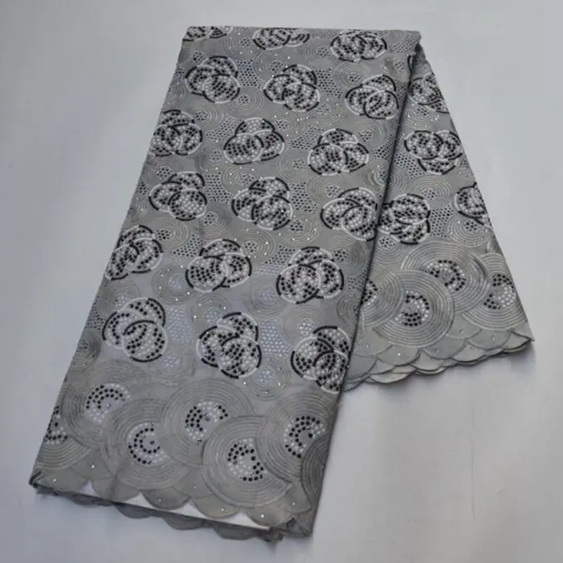 AG7385 Cotton Fabric Siwss Lace Black+Blue Voile Lace For Clothing
AG7385 Cotton Fabric Siwss Lace Black+Blue Voile Lace For Clothing