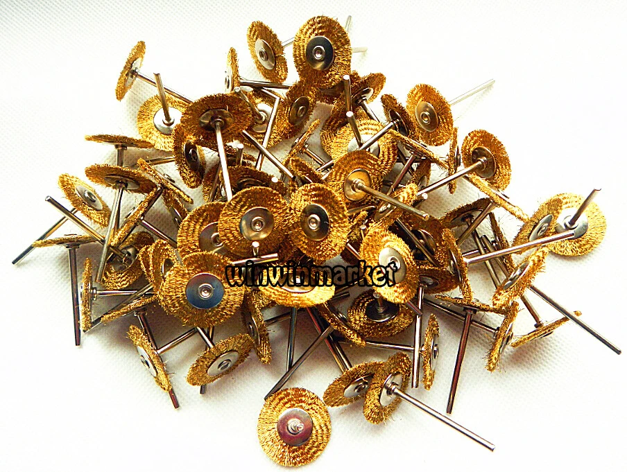 30 шт. новая проволока медная щетка полировка колеса для вращающихся инструментов 2,35 мм
30 шт. новая проволока медная щетка полировка колеса для вращающихся инструментов 2,35 мм