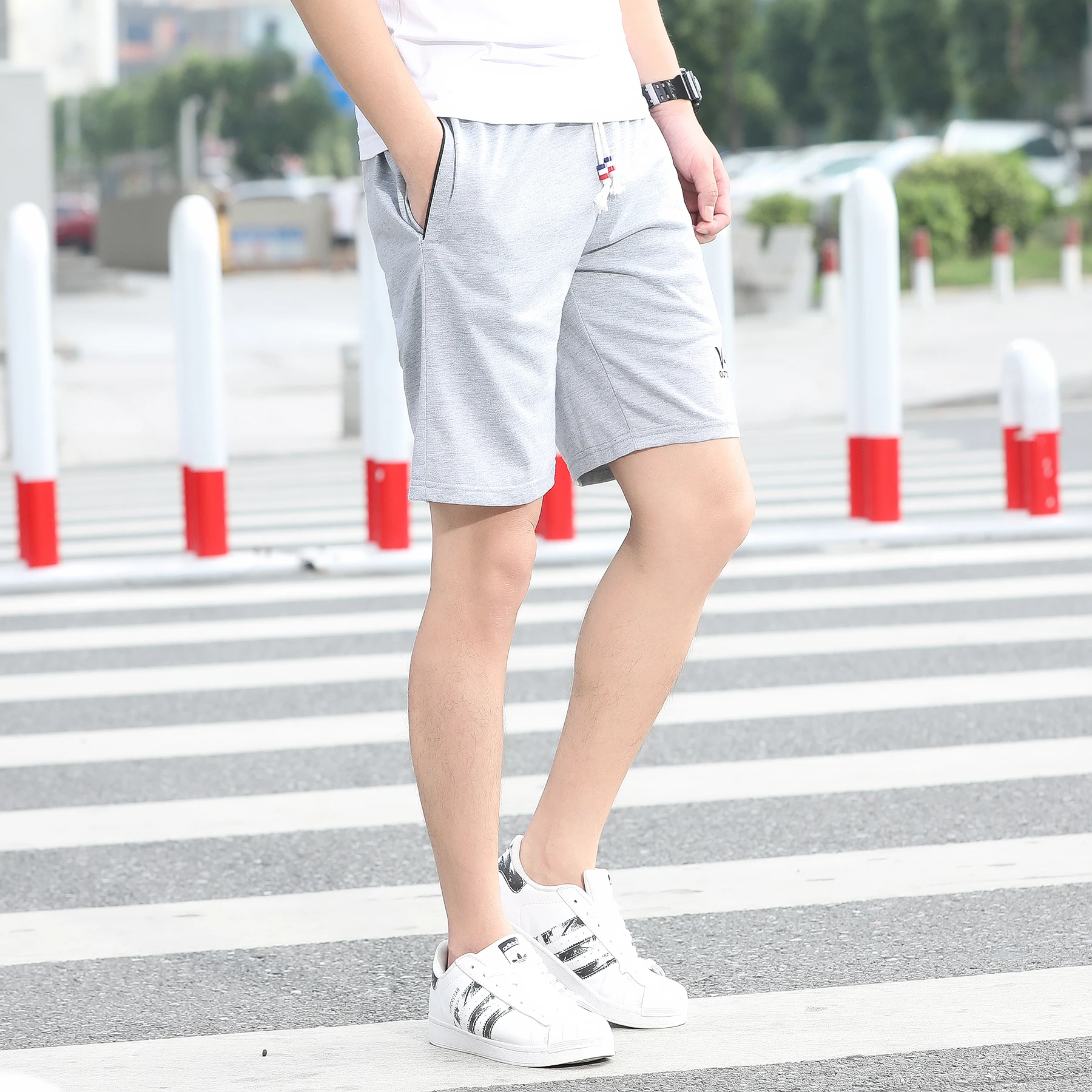 Summer Shorts For Men Jogger Shorts Elastic Waist Bermudas Drawstring Sweat Shorts Lightweight Plus Size 5XL
Summer Shorts For Men Jogger Shorts Elastic Waist Bermudas Drawstring Sweat Shorts Lightweight Plus Size 5XL