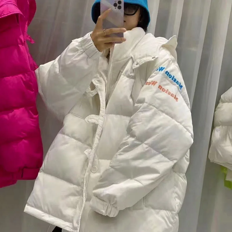 Women's Hooded Outwear Thick White Duck Down Overcoat 2021 Winter New Plus Velvet Jackets Fashion Letters Loose Warm Parka Coats
Women's Hooded Outwear Thick White Duck Down Overcoat 2021 Winter New Plus Velvet Jackets Fashion Letters Loose Warm Parka Coats