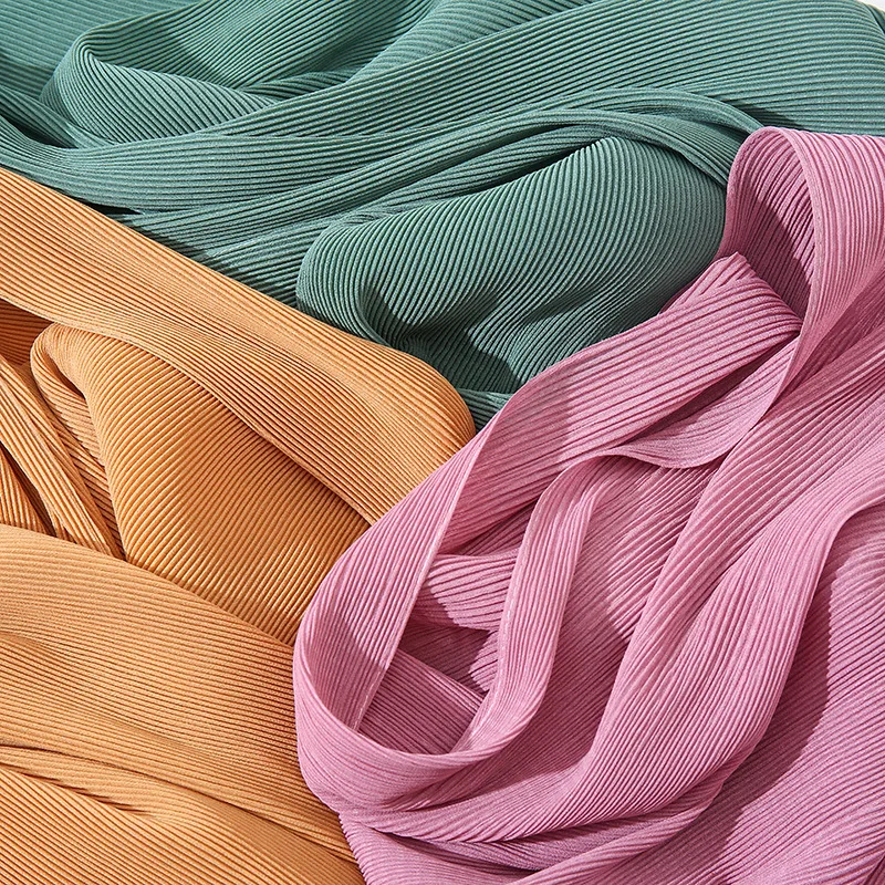 2022 Newest Pleated Bubble Chiffon Instant Hijabs Plain Crinkle Shawls Scarf Lady High Quality Soft Thick Muslim Wraps 180*85Cm
2022 Newest Pleated Bubble Chiffon Instant Hijabs Plain Crinkle Shawls Scarf Lady High Quality Soft Thick Muslim Wraps 180*85Cm