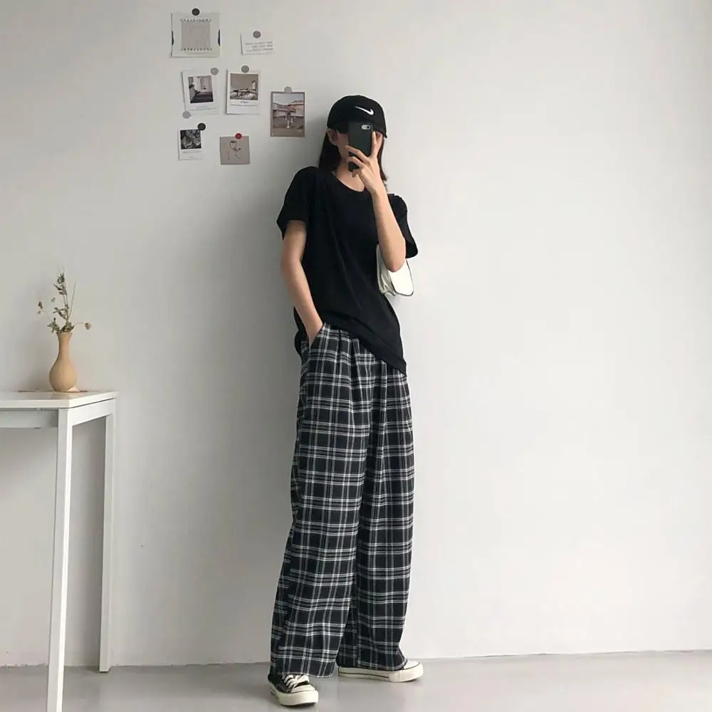 Black Plaid Trousers Women Summer Casual Loose High Street Pants Streetwear 2020 Harajuku Womens Office Pants With Pockets
Black Plaid Trousers Women Summer Casual Loose High Street Pants Streetwear 2020 Harajuku Womens Office Pants With Pockets