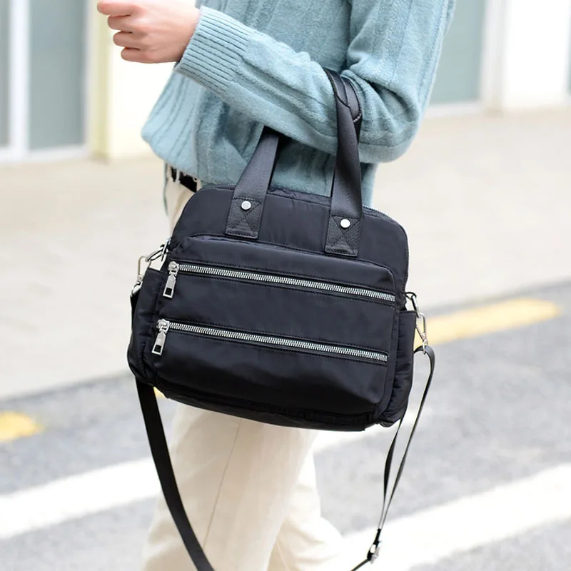 Nylon Shoulder Bags For Women 2020 Fashion Solid Color Casual Tote Large Capacity Black Crossbody Bag Soft Zipper Travel Handbag
Nylon Shoulder Bags For Women 2020 Fashion Solid Color Casual Tote Large Capacity Black Crossbody Bag Soft Zipper Travel Handbag
