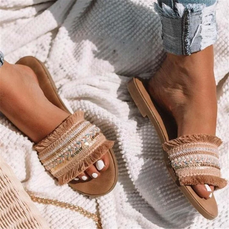 Summer 2021 New Fashion Simple Slipper Casual Comfortable Flat Shoes Ladies Large Size
Summer 2021 New Fashion Simple Slipper Casual Comfortable Flat Shoes Ladies Large Size