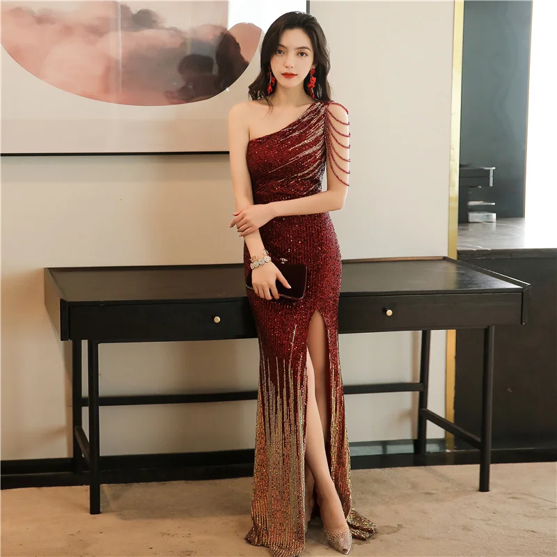 Burgundy One-Shoulder Sequins Evening Dress Sexy Sleeveless Beading Floor-Length Mermaid Plus size Women Formal Party Gown C986
Burgundy One-Shoulder Sequins Evening Dress Sexy Sleeveless Beading Floor-Length Mermaid Plus size Women Formal Party Gown C986