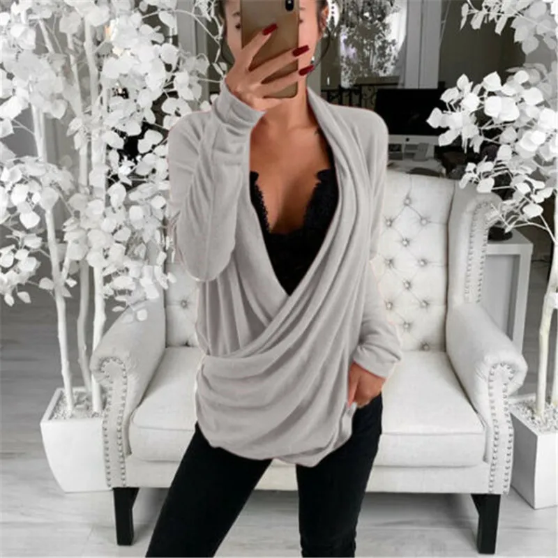 Autumn 2020 New T Shirt Women Fashion Solid Color Tee Tops Long Sleeve V-neck lLow-Cut Stacked Women T Shirts Thin Female Tops
Autumn 2020 New T Shirt Women Fashion Solid Color Tee Tops Long Sleeve V-neck lLow-Cut Stacked Women T Shirts Thin Female Tops