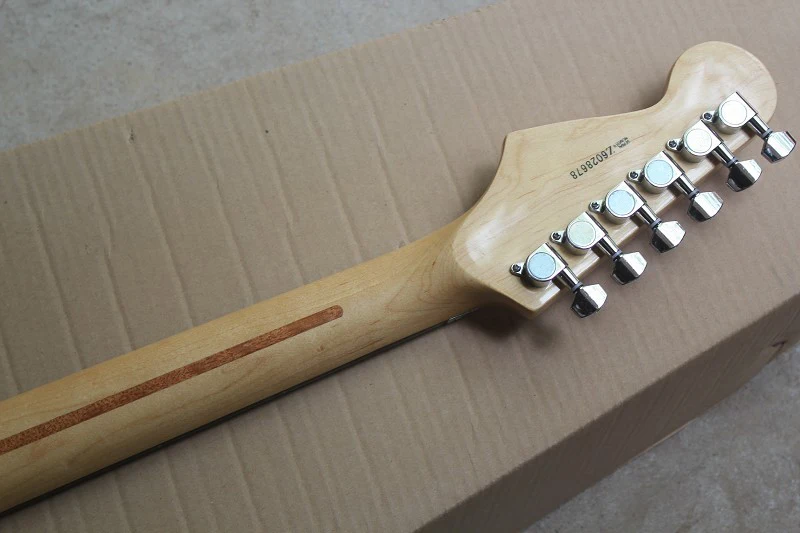 Factory store nature wood body HSS PICKUPS BRidge ST signature rosewood fretboard 6 string Electric Guitar Guitarra
Factory store nature wood body HSS PICKUPS BRidge ST signature rosewood fretboard 6 string Electric Guitar Guitarra