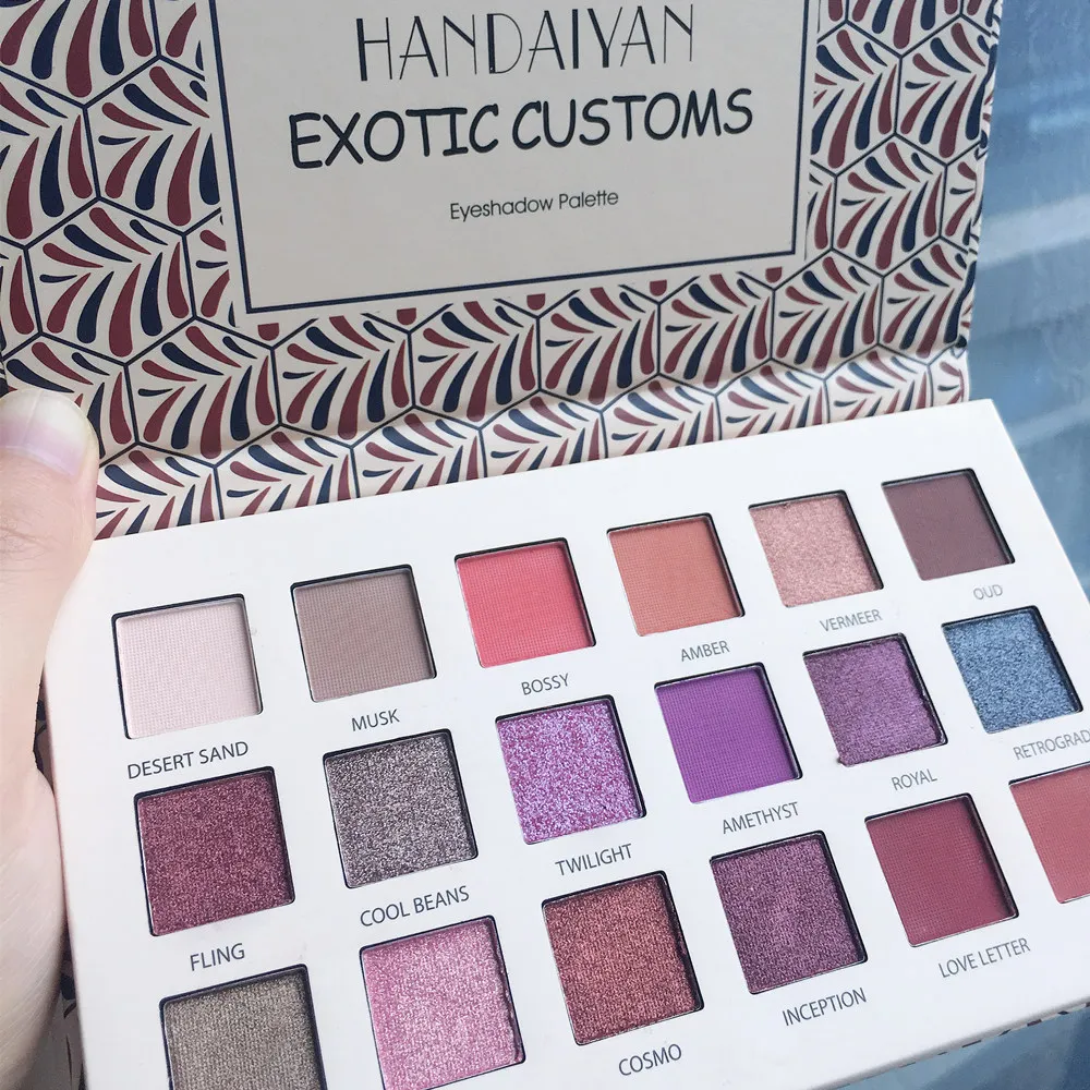 Handaiyan 18 Color Glitter Eyeshadow Pallete Waterproof Matte Nude Eye Shadow Long Lasting Easy To Color Shiny Eye Shadow Makeup
Handaiyan 18 Color Glitter Eyeshadow Pallete Waterproof Matte Nude Eye Shadow Long Lasting Easy To Color Shiny Eye Shadow Makeup