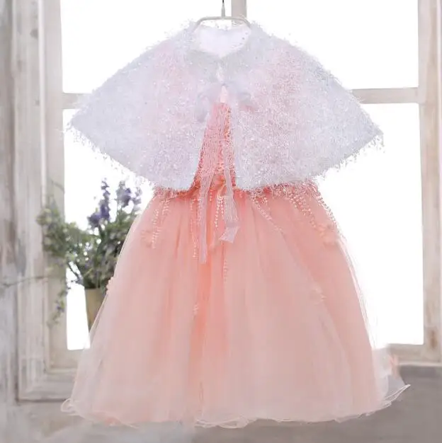 White Flower Girls Dress Wrap Short Cape Five Colors Solid Fur Formal Skirt Accessories Autumn and Winter
White Flower Girls Dress Wrap Short Cape Five Colors Solid Fur Formal Skirt Accessories Autumn and Winter