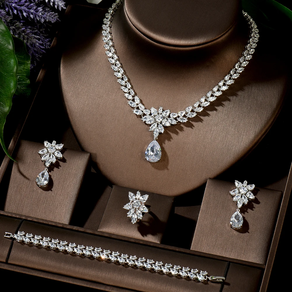 HIBRIDE Brilliant Cubic Zirconia 4pcs Jewelry Sets Crystal Big Water Drop Necklace Earrings Set For Women Wedding Party N-1480
HIBRIDE Brilliant Cubic Zirconia 4pcs Jewelry Sets Crystal Big Water Drop Necklace Earrings Set For Women Wedding Party N-1480