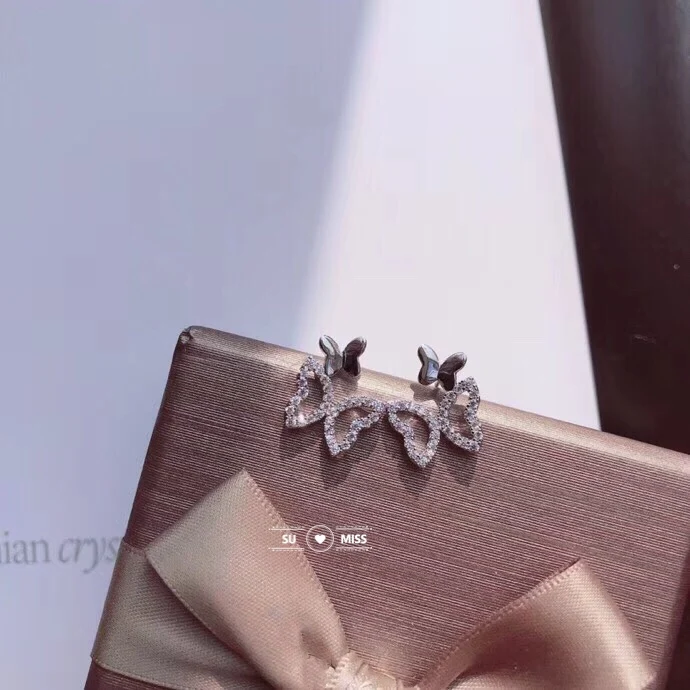 Free Shipping Fashion AAA CZ Element Stud Butterfly Earrings For Women Wholesale Jewelry Factory Price
Free Shipping Fashion AAA CZ Element Stud Butterfly Earrings For Women Wholesale Jewelry Factory Price
