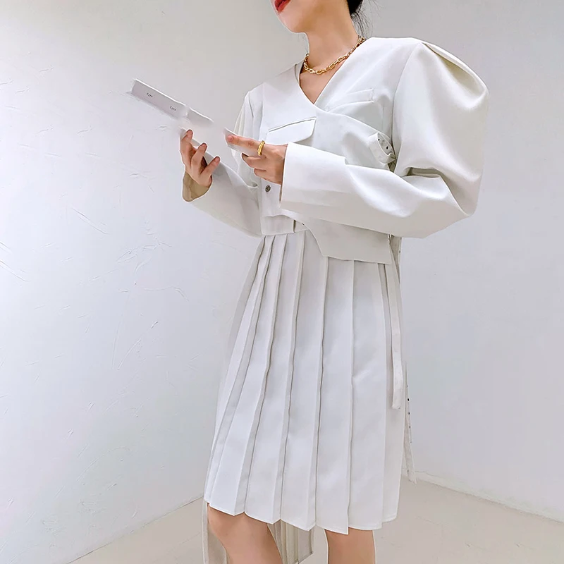GALCAUR White Solid Color Asymmetrical Dress For Women V Neck Long Sleeve Slim Fit Dresses Female 2021 Spring Autumn Fashion New
GALCAUR White Solid Color Asymmetrical Dress For Women V Neck Long Sleeve Slim Fit Dresses Female 2021 Spring Autumn Fashion New
