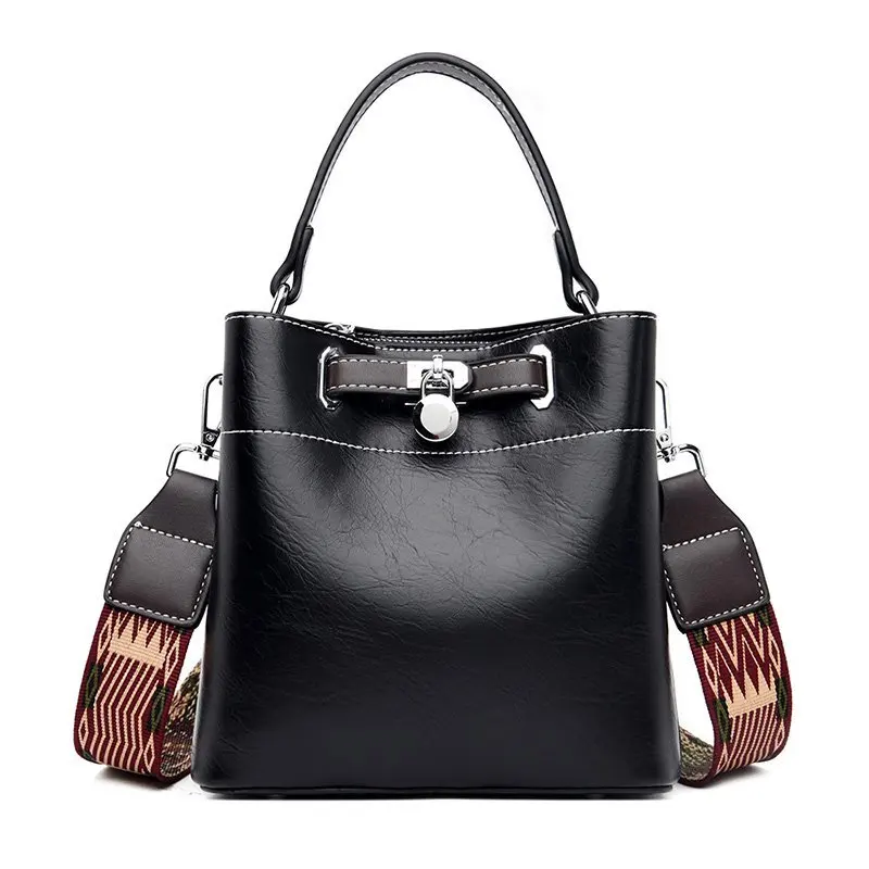 Fashionable Female HandBags Simplicity Ladies Shoulder Bag High-Quality Hardware Elegance Wide Strap Crossbody Bags For Women
Fashionable Female HandBags Simplicity Ladies Shoulder Bag High-Quality Hardware Elegance Wide Strap Crossbody Bags For Women