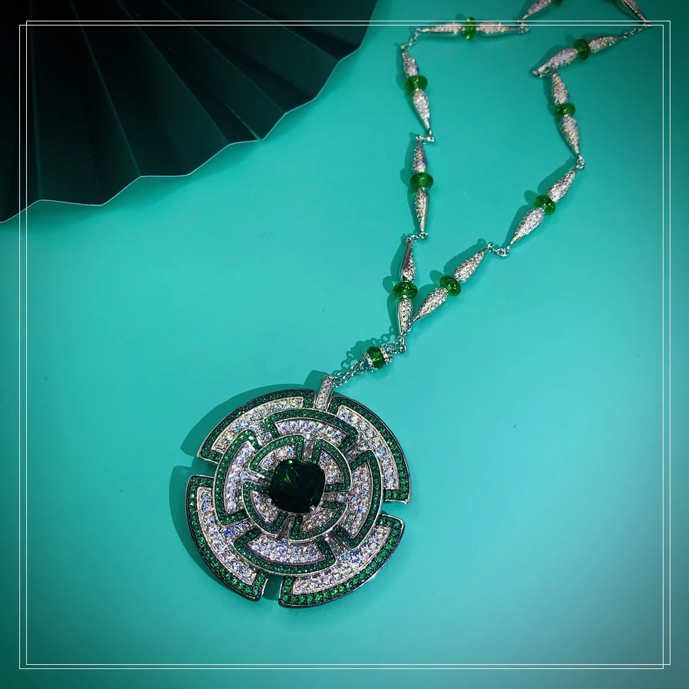 Новый 2021 High End Модные Grand женские ожерелье и браслет зеленого цвета для танцев