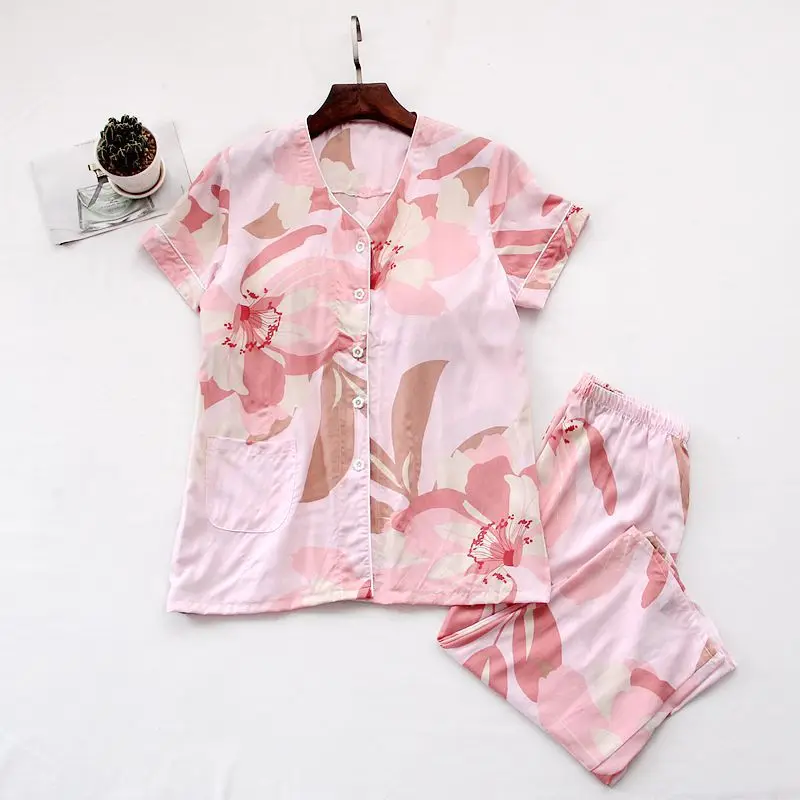 2021 Spring Soft Loose Cotton Women Bra-Free Pajamas Set Ladies Summer Thin Cotton Short Sleeve V-neck With Chest Pad Homewear
2021 Spring Soft Loose Cotton Women Bra-Free Pajamas Set Ladies Summer Thin Cotton Short Sleeve V-neck With Chest Pad Homewear