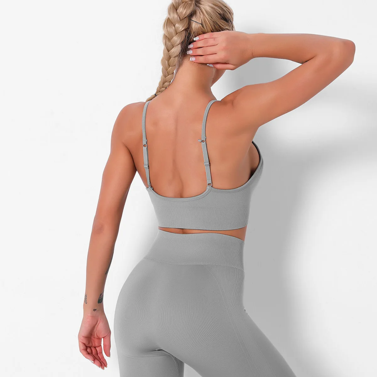New seamless knitted sexy beautiful back French triangle inner bra tight-fitting sports fitness vest
New seamless knitted sexy beautiful back French triangle inner bra tight-fitting sports fitness vest