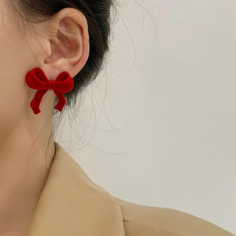 S925 needle Sweet Jewelry Bowknot Earrings Hot Selling Autumn Winter Red Black Flocking Earrings For Women Girl Party Gifts 
S925 needle Sweet Jewelry Bowknot Earrings Hot Selling Autumn Winter Red Black Flocking Earrings For Women Girl Party Gifts