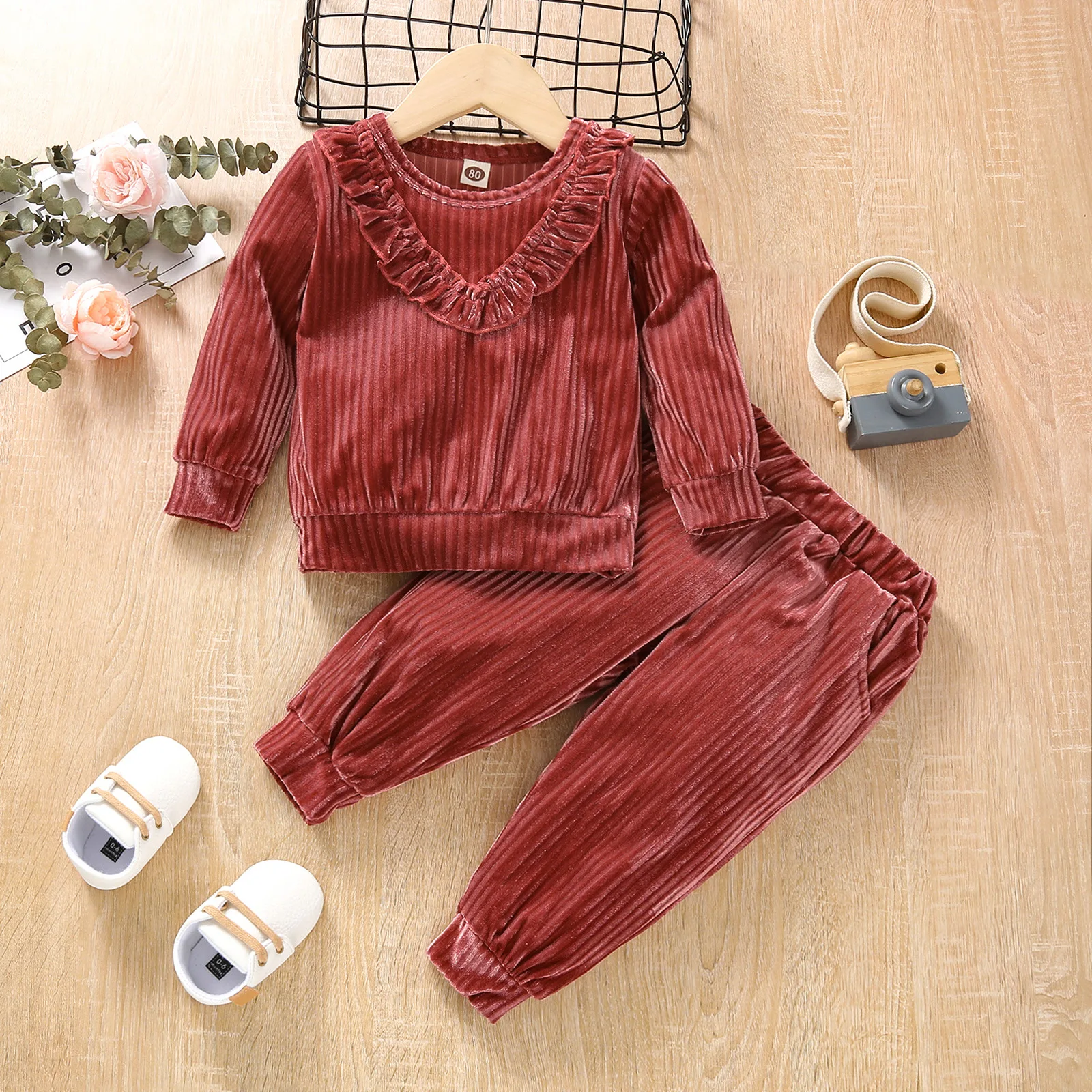 Autumn Toddler Girl Clothes Sets Wine Red Color European Style Fashion Pollover Shirt+Long Pants Tracksuit Children's Clothing
Autumn Toddler Girl Clothes Sets Wine Red Color European Style Fashion Pollover Shirt+Long Pants Tracksuit Children's Clothing