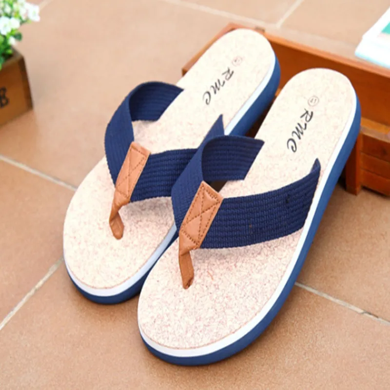 Summer Men Flip Flops Plus Size 40-45 High Quality Beach Shoes Sandals Indoor And Outdoor Non-slip Sandals Casual Shoes Slides
Summer Men Flip Flops Plus Size 40-45 High Quality Beach Shoes Sandals Indoor And Outdoor Non-slip Sandals Casual Shoes Slides