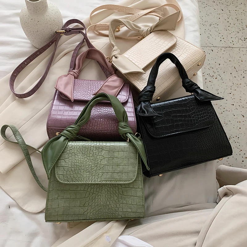 Bolsas Feminina сумки через плечо для женщин 2020 маленькие сумки через плечо женские летняя сумка с короткими ручками из искусственной кожи с узоро...
Bolsas Feminina сумки через плечо для женщин 2020 маленькие сумки через плечо женские летняя сумка с короткими ручками из искусственной кожи с узоро...