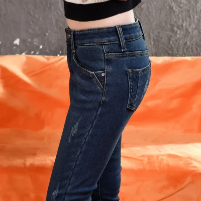 Ff6612 2019 new autumn winter women fashion casual Denim Pants Plus cashmere thickening warm ripped jeans for women 
Ff6612 2019 new autumn winter women fashion casual Denim Pants Plus cashmere thickening warm ripped jeans for women