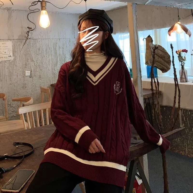 New Japanese Wear Pullover Sweater Loose V-Neck Regular Long Sleeves Student Hollow Out Knitting Loose Women Pullover Fashion
New Japanese Wear Pullover Sweater Loose V-Neck Regular Long Sleeves Student Hollow Out Knitting Loose Women Pullover Fashion