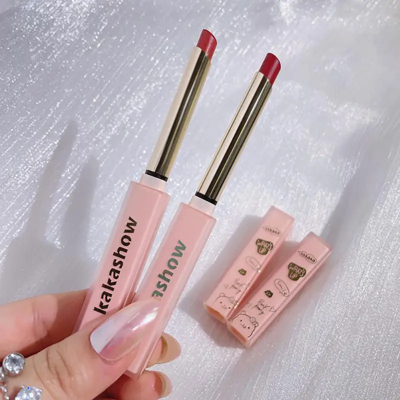 Kakashow Small Tube Lipstick Matte Velvet Lipstick Moisturizing Lasting Color Autumn Winter Girl Pink Lipstick Lady Lip Cosmetic
Kakashow Small Tube Lipstick Matte Velvet Lipstick Moisturizing Lasting Color Autumn Winter Girl Pink Lipstick Lady Lip Cosmetic