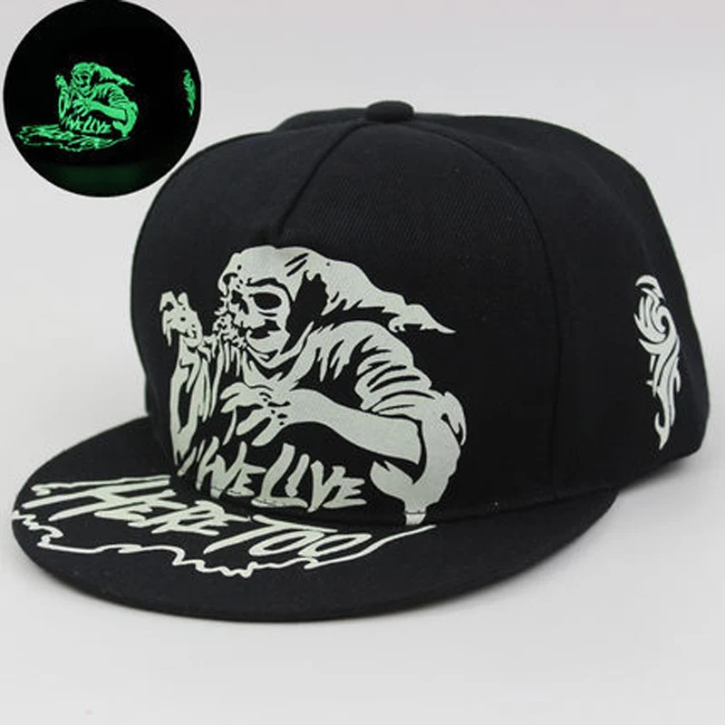 New Fashion Men Women Luminous Flat Hat EXO Hip Hop Teenager Street Dance Snapback Outdoor Sports Sun Baseball Cap Gorras MZ0254
New Fashion Men Women Luminous Flat Hat EXO Hip Hop Teenager Street Dance Snapback Outdoor Sports Sun Baseball Cap Gorras MZ0254