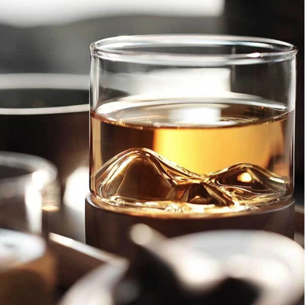 Mountain Whiskey Glass with Wooden chinese tea mug Base Creative Beer Glass Wine Water Tea Cup Whiskey Glasses Set Bar Drinkware
Mountain Whiskey Glass with Wooden chinese tea mug Base Creative Beer Glass Wine Water Tea Cup Whiskey Glasses Set Bar Drinkware
