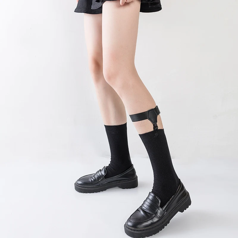 Summer thin women socks Japanese Harajuku Gothic style ins calf socks leg ring black middle tube non-slip strap
Summer thin women socks Japanese Harajuku Gothic style ins calf socks leg ring black middle tube non-slip strap