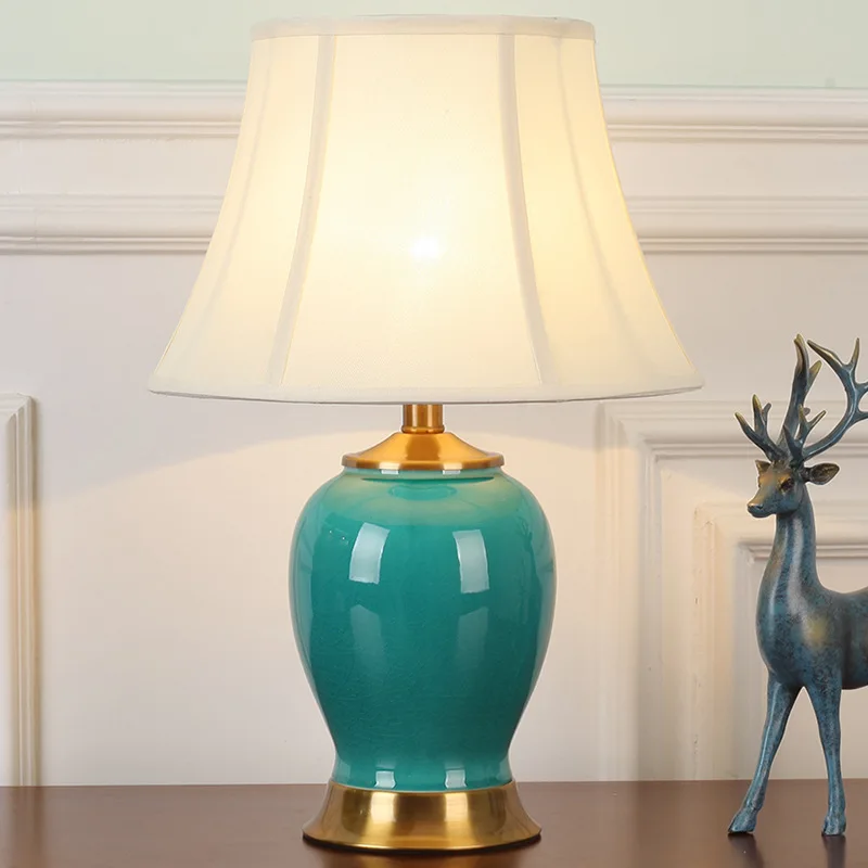 American Country Warm Retro Ceramic Table Lamp For European Living Room Study Hotel Decoration Table Lamp Bedroom Bedside Lamp
American Country Warm Retro Ceramic Table Lamp For European Living Room Study Hotel Decoration Table Lamp Bedroom Bedside Lamp