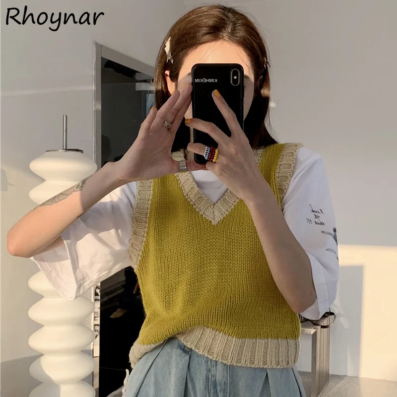 Sweater Vest Women Vintage Patachwork All-match Cropped V-neck Autumn Knitted Preppy Fashion Streetwear Ulzzang Hot Teens New
Sweater Vest Women Vintage Patachwork All-match Cropped V-neck Autumn Knitted Preppy Fashion Streetwear Ulzzang Hot Teens New