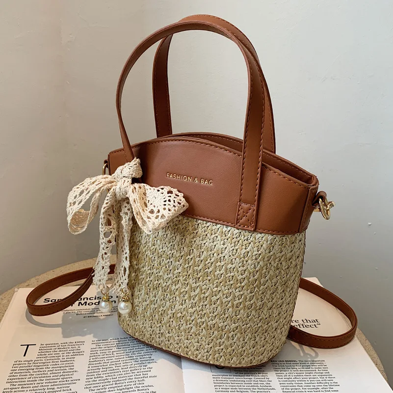 2021 New Straw Woven Bag Hand-woven Bag Beach Bag High-quality Single-shoulder Messenger Bag Brand Designer Small Bag Female
2021 New Straw Woven Bag Hand-woven Bag Beach Bag High-quality Single-shoulder Messenger Bag Brand Designer Small Bag Female