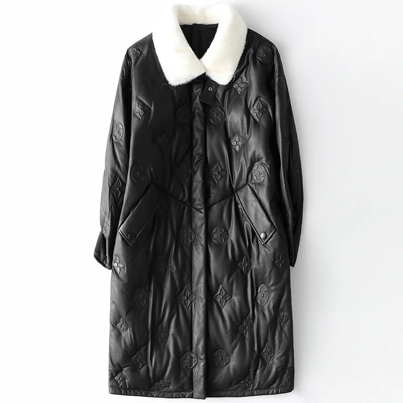 Classic Black Fall / Winter 2020 Fashion New Mink Collar Leather Down Jacket Women's Loose Long Printed Full Sleeves Coat
Classic Black Fall / Winter 2020 Fashion New Mink Collar Leather Down Jacket Women's Loose Long Printed Full Sleeves Coat