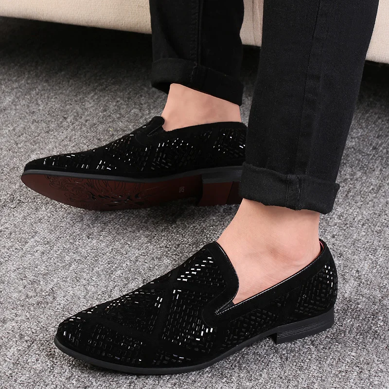 2022 spring and autumn new suede rhinestones comfortable shoes men's loafers casual simple classic fashion brand black
2022 spring and autumn new suede rhinestones comfortable shoes men's loafers casual simple classic fashion brand black
