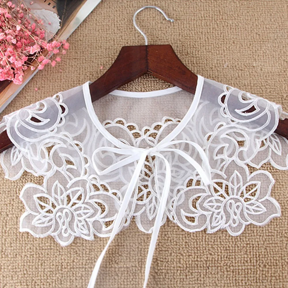 Hollow Embroidery Shirt Fake Collar White Tie Vintage Detachable Collar False Collar Lapel Blouse Women Clothes Accessories
Hollow Embroidery Shirt Fake Collar White Tie Vintage Detachable Collar False Collar Lapel Blouse Women Clothes Accessories