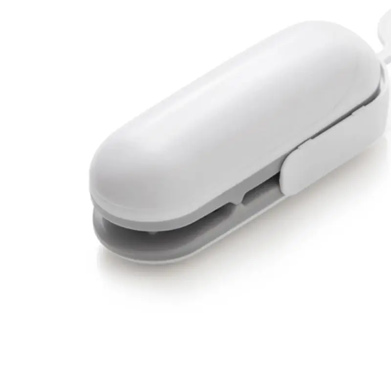 White Easy Carry Mini Heat Sealing Machine Opening Tools Handheld Plastic Bag Impulse Hand Pressure Sealer Household
White Easy Carry Mini Heat Sealing Machine Opening Tools Handheld Plastic Bag Impulse Hand Pressure Sealer Household