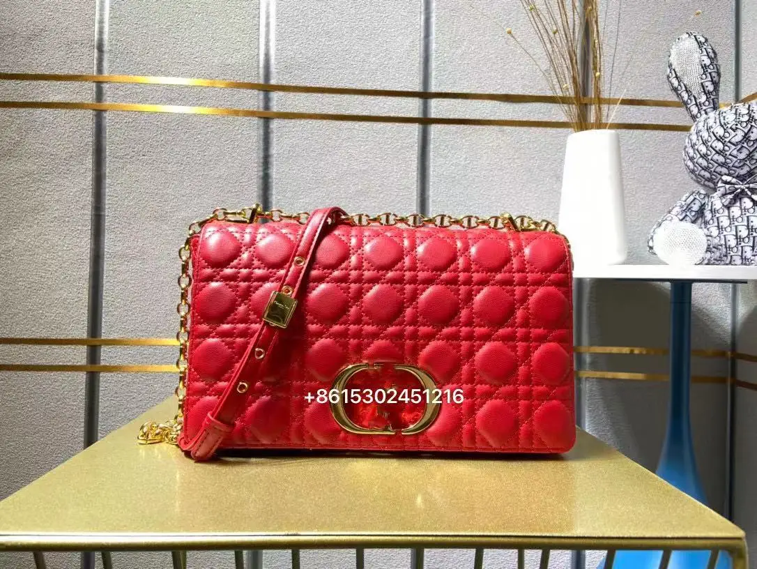 High quality women hangbag Luxury crossbody bag chain shoulder genuine leather fashion female messenger Heart-shaped suture bags
High quality women hangbag Luxury crossbody bag chain shoulder genuine leather fashion female messenger Heart-shaped suture bags